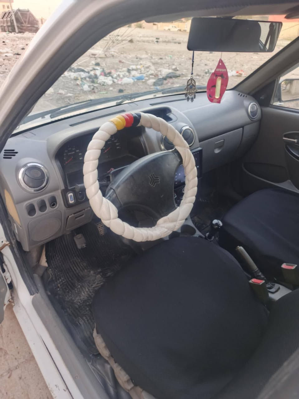 سايب للبيع 2012 شرط وكاله وتحويل لاصرف ولا نفخ كاربون بنزين موجود كهرباتها كلها شغاله 
السعر ٢٧ بيها مجال بسيط 
***********
***********
