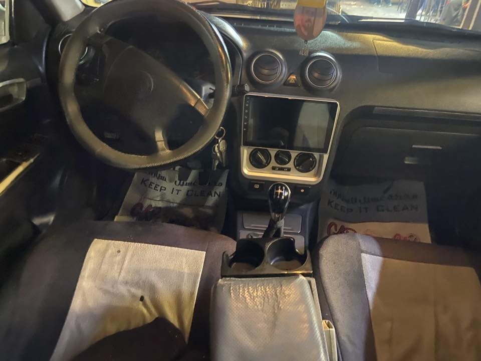 سيكي 2013 كصه جديده رقم نينوى السياره ب اسمي كاربون بانزين محرك كير شرط محرك كورلا بيها صبغ شبر بالبونيد وشبر بالصندوك فقط بدون دواخل باتري جديد كهرباىيات كلها شغاله لايت زينون طخم تايرات جديد السعر 55 بيها مجال بسيط 
***********
