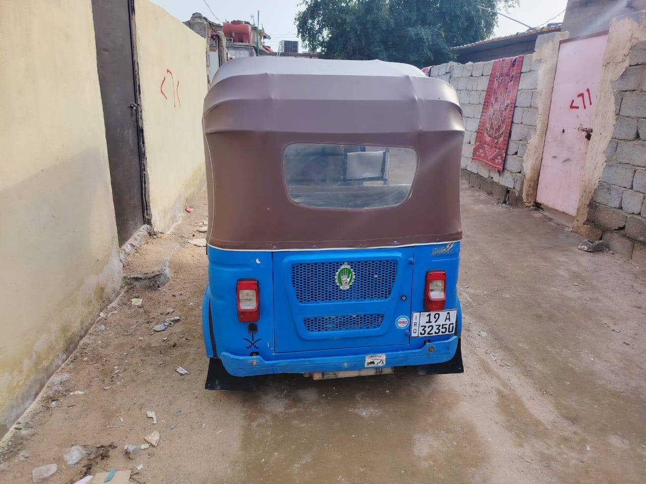 السلام عليكم 
تكتك للبيع موديل 2021
رقم كربلاء مكاني خان نص 
تكتك حله ونضيفه 
مكلف بل نشر 
رقم صاحبه
***********
