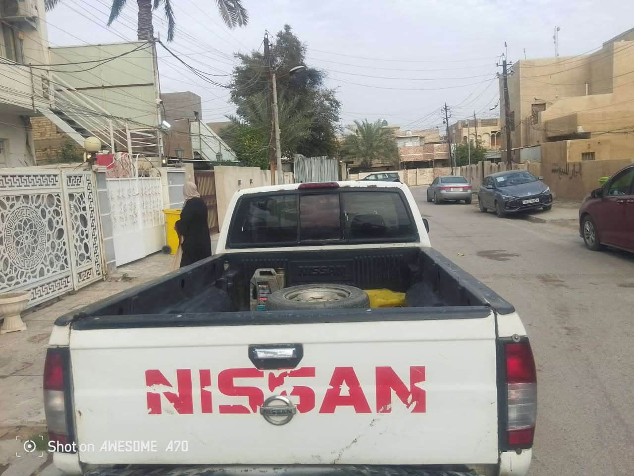 سلام عليكم
 اللهم  صلي على محمد واله وصحبه المنتجبين
  من رخصة الاخ ادمن الصفحه
 رمضان كريم 
اخواني
عندي بيكب نيسان موديل 2000 كير اوتوماتيك بلادي وارد امريكي محرك ينقص تخم تاير تبريد  قماره وربع يعني أربع تقاعد فقط بيع باسمي مكاني بغداد رقمي***********. نهايته55
