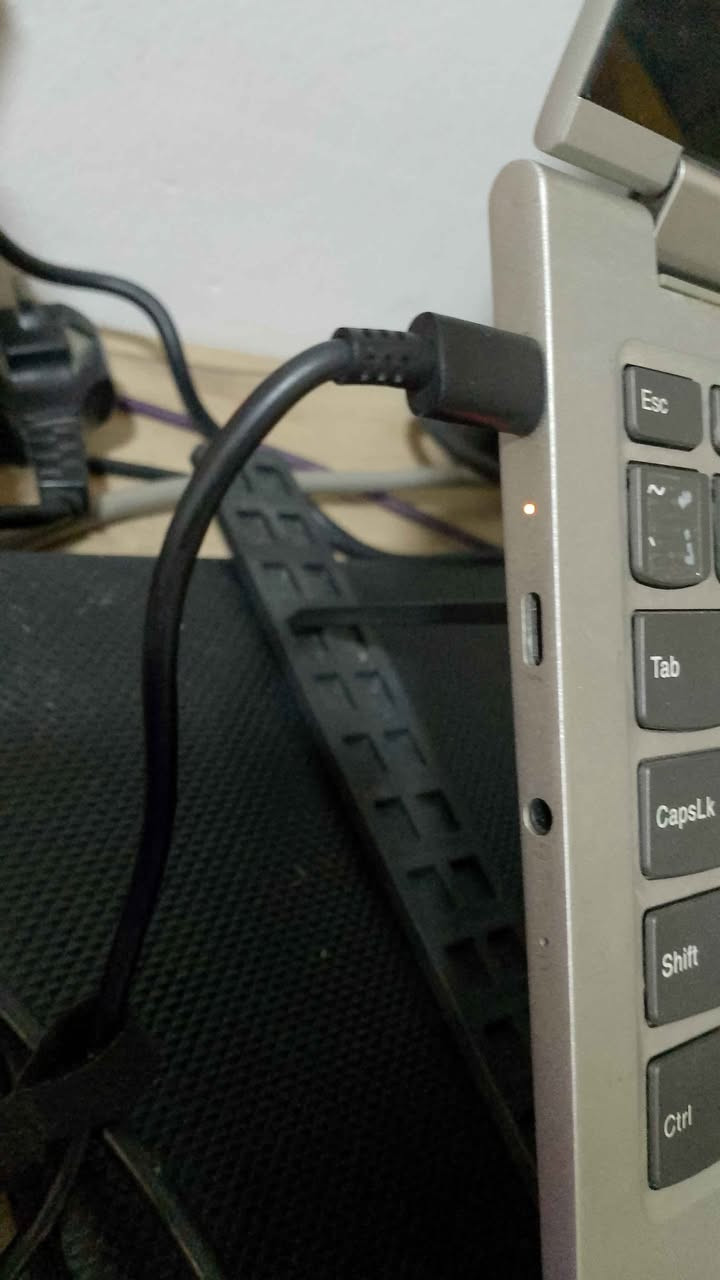 حاسوب مواصفات موجوده داخل الصور فقط كيبورد مایشتغل لهاي زودته بخارجي.
كركوك ولدينا توصيل. كركوك, العراق


**إذا كنت صاحب هذا الإعلان وتريد حذفه لأي سبب، رجاءا أرسل رسالة إلى الدعم الفني**