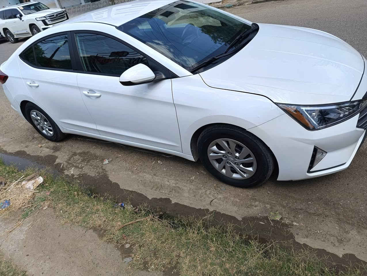 النترا  2019 وارد امريكي ماشية 105 الف ميل
ضرر قبق بانزين بامريكا
وحافة البوند اربع اصابع بالموصل
بدون ايربك وبدون دواخل
مواصفات se
سيارة كاملة 
هزه جديدة رقم اربيل
مكان السيارة بالموصل
تواصل ع الخاص


**إذا كنت صاحب هذا الإعلان وتريد حذفه لأي سبب، رجاءا أرسل رسالة إلى الدعم الفني**