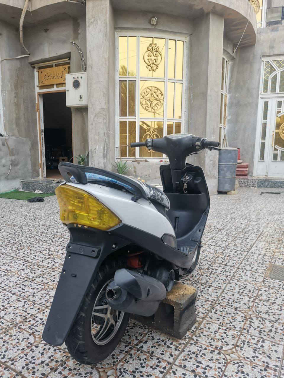 سلام عليكم ماكس عدله للبيع سعر 525 مجال قليل شغاله سلف هندر نكره بس سلف رادله راجز دبلات كهربايت شغاله مكينه مكفوله تنقيص وتبخير شلعه معدل هجم دراجه نواقصها بسيطه كلش مكان حصوه حي شهداء رقم ***********
