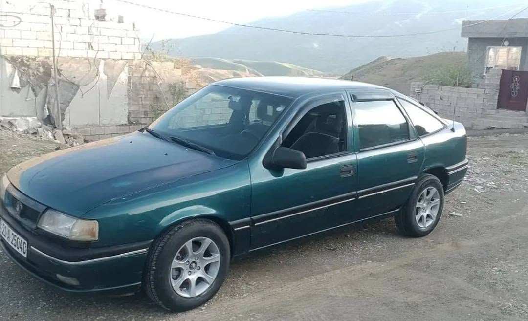 ئوپل ڤیکترا مودیل 1995
مکینە20
بێ بویاخ
 کامل عەشیای تبرید پێوەیە 
چوار جام کارەبای 
چوار تاییەی تازەی لەسەرە
ویل کەپ
عێڕ عادی
ئەبی ئیس 
پاوەر  رەقمی تازەیە تا2029 
 نرخی 42وەرقە 
بێ مەسرەفە و ماڵی دۆستە
بۆ پەیوەندیکردن
*********** السليمانية, العراق
