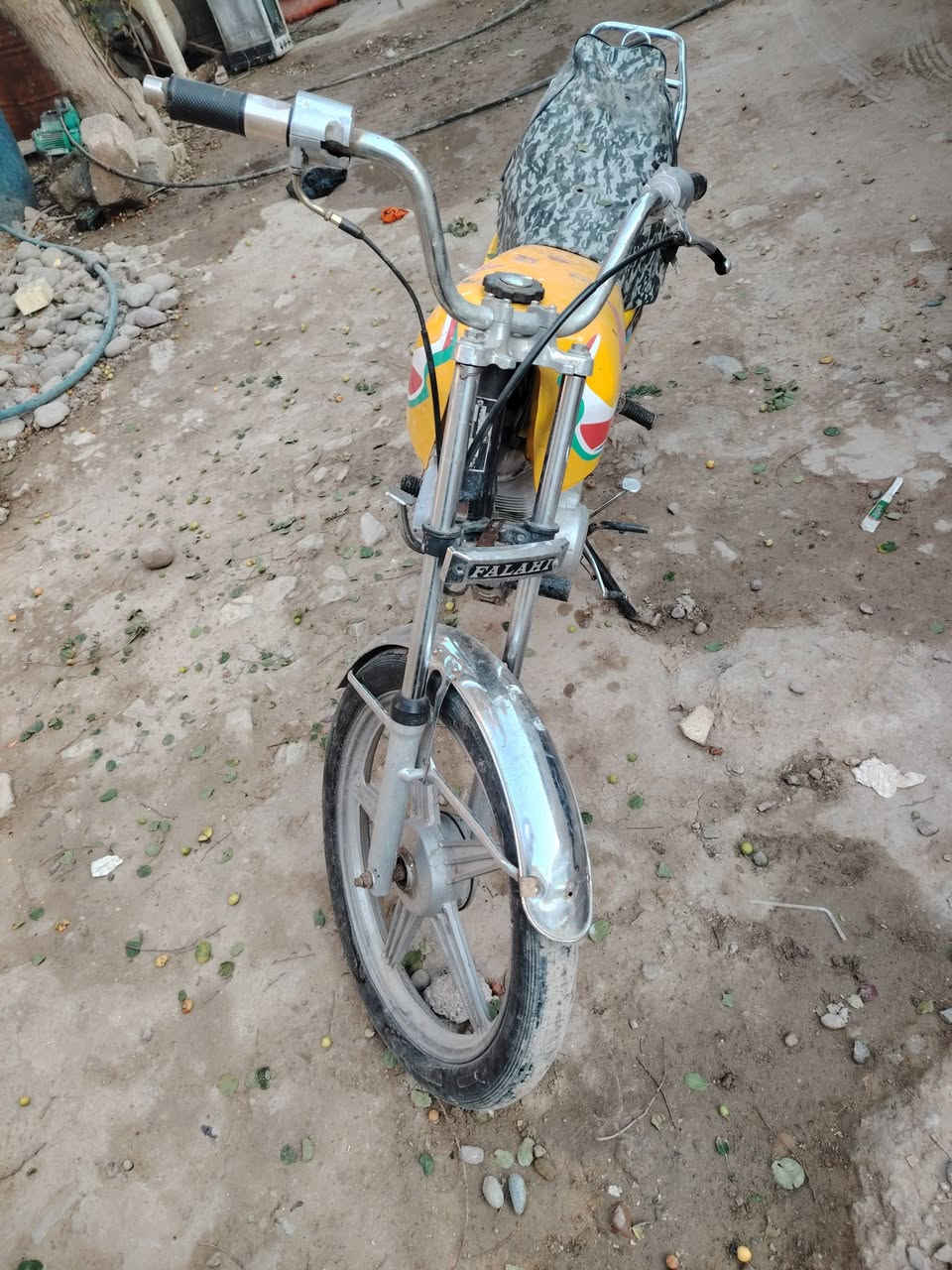 سلام عليكم دراجه البيع مكاني مشتل 250 قفل ***********
