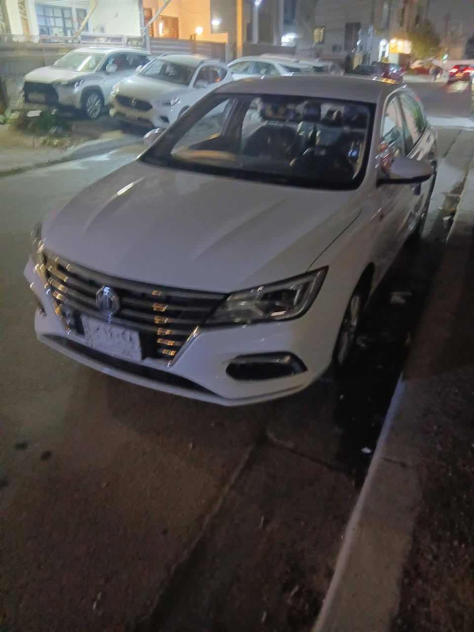 ام جي 5 جديده كفاله كل السياره من الصبغ والبارد والرصعات ماشيا ١٩ الف استخدام كلش قليل اخوان السياره نظيفه بشكل، بصمه تحكمات مري شفط حساس لد أمامي وبعد بيها مواصفات رقم بغداد  موديل 2023  اعتبروها زيرو موجوده بالسيديه رايدها 110 ورقه تلفون ***********
