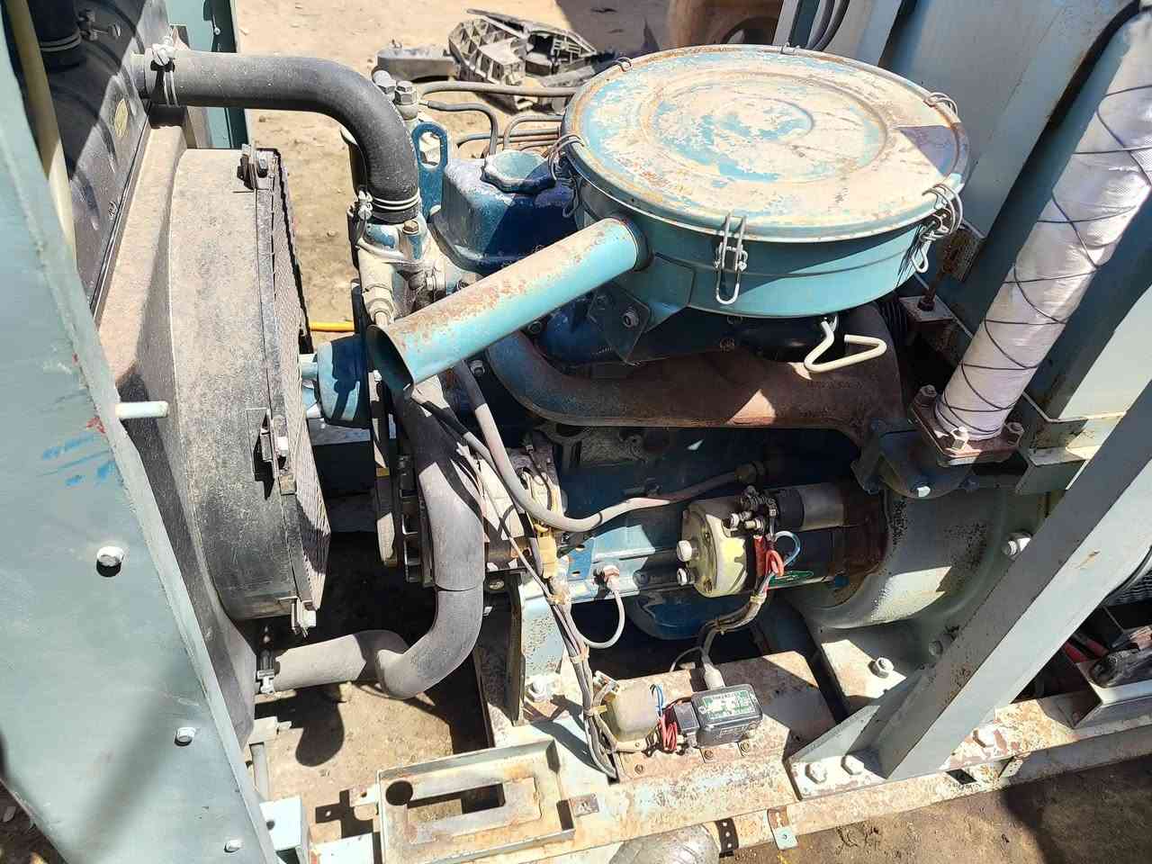 السلام عليكم لبيع مولده ياباني مشتغله قليل كفاله عامه من فتح وتبديل علا وضع الشركه نضام إطفاء ذاتي بلادي محرك نيسان مشتغله..١٤٣٠ ساعه شرط جاهزه ١٧ كيفي . ..***********
