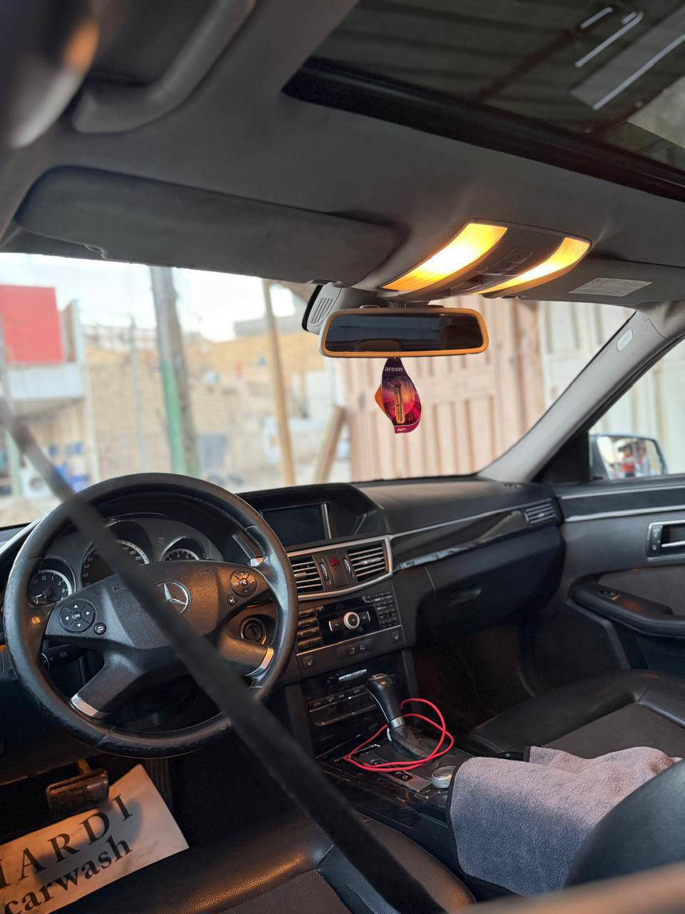 للبيع مارسدس 2011 E Class 212✅

سعرها ادخل ع رابط https://t.me/carssofiraq/15333

E200  / حجم المحرك 2.0 
تك تيوربو
ممشى السيارة / 173 الف كيلوا
اللون / سلڤر
الداخل / مخمل رصاصي طوخ + جلد اسود 
المقاعد / كهرباء ⚡️ 
ليد داخلي مع بطاين أبواب
تحكم ستيرن 
مرايا كهرباء ( شفط ريمونت مع جوزة داخلية ) 
حساس ( أمامي / خلفي ) 
طخم تاير مع ويل كب حجم ١٧ جديد
ريمونت شغال لكل السيارة
فتحة سقف كهرباء ⚡️ جام أسود 
 لايت ترحيب  ( زنون عالي / ناصي )
برادي أبواب عدد ٢ خلفي فقط 
بدون سيرفيس 
بدون أي مسج بداخل دشبور العدادات 
گير طرح 
الاضرار / ابواب ( سائق + خلف السائق 
صبغ من تحت الابواب فقط ) 
و بارد ( گصة البنيد ربع متر فقط )
و الباقي كفالة عامة 
و السونار موجود مع صور السيارة 
منشأ السيارة / ألمانيا 🇩🇪 
الوارد /خليجي  🇦🇪  🇶🇦  🇰🇼 🇴🇲 🇧🇭 🇸🇦 
للاستفسار على رقم التلفون 
واتس آپ او مباشر ***********
