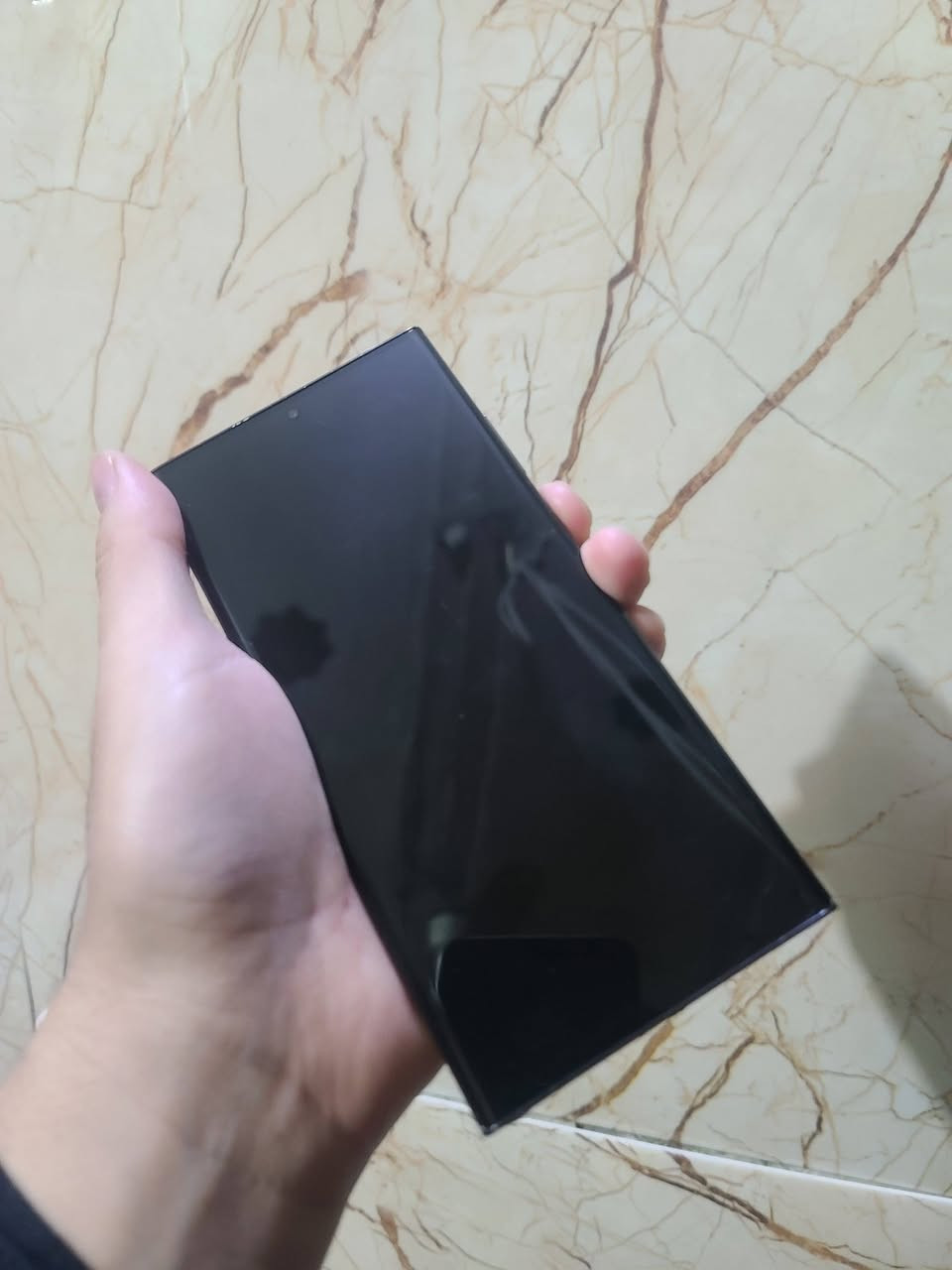 سامسونك S23 ULTRA شرق اوسط
ذاكره 256

الرام 12

نضافه 95٪

الجهاز فقط بي رمشه خفيفه كلش بالشاشه ما تبين

مكاني بغداد الشعله الرحمانيه
السعر 450 الف
***********
