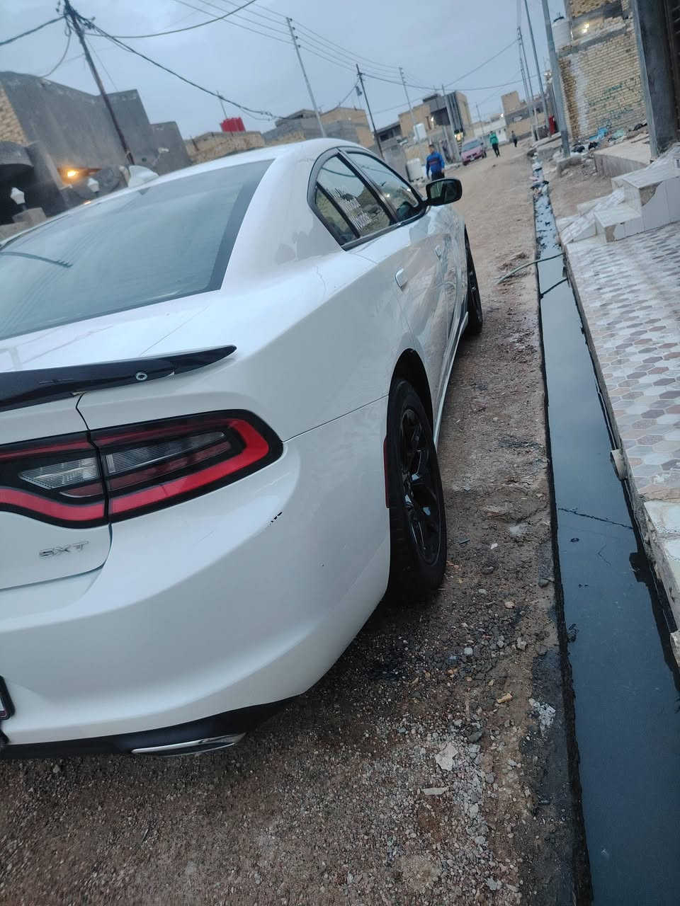 سلام عليكم
جارجر 17 رقم بغداد مكفوله بيها شخوط بصيطه بل باب الخلفي ماشيه  150جاهزه من كلشي حداديه تخم تاير باتري جديد سياره حلوه مال جناي اي نقص مابيها  السعر 230 رقم الهاتف ***********

*********** غير متواجد ع فيس مكان سياره ذي قار قلعه سكر
