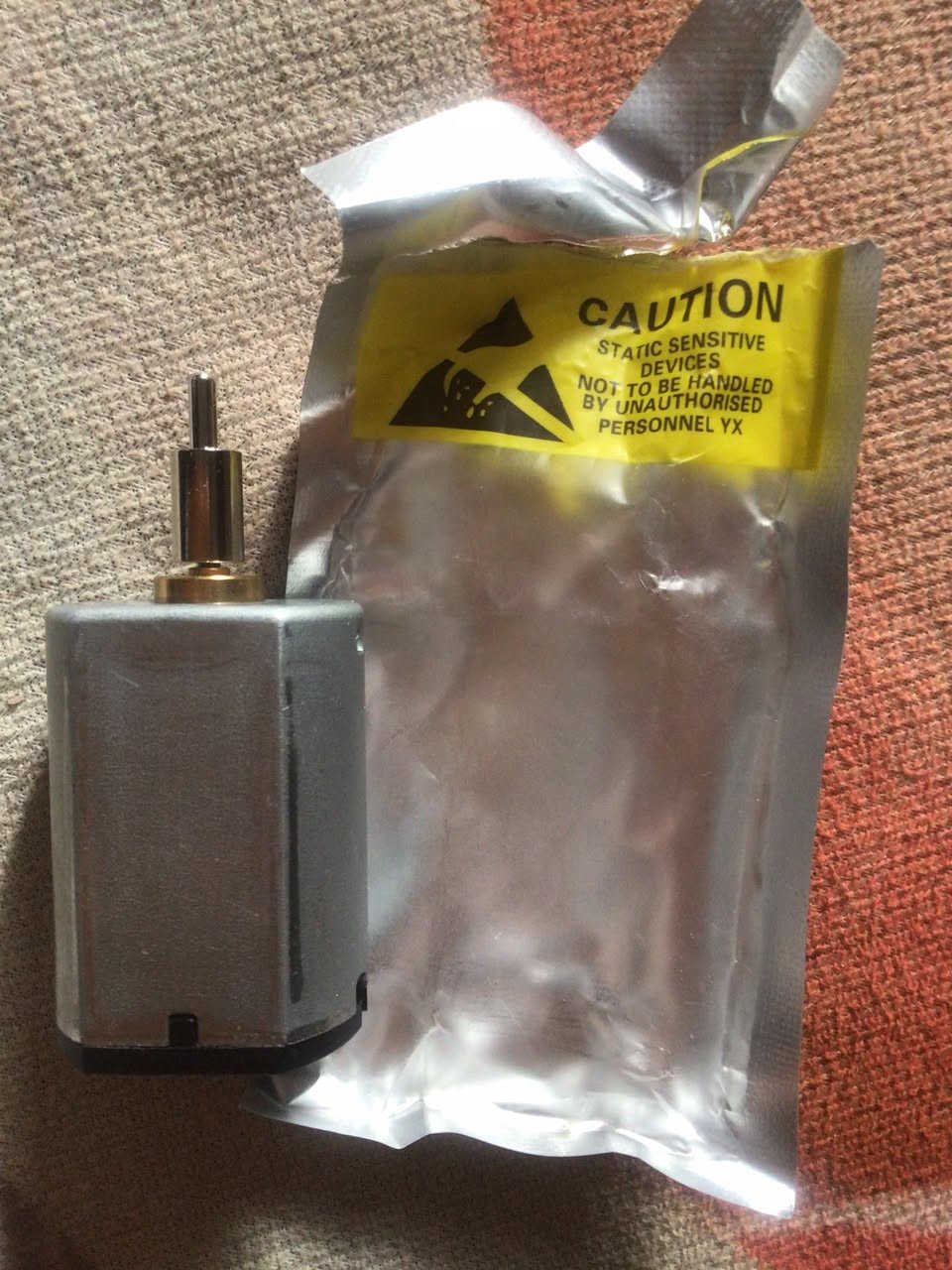 خمس قطع ماطور بهذا الشكل سعر القطعه ٣الف


**إذا كنت صاحب هذا الإعلان وتريد حذفه لأي سبب، رجاءا أرسل رسالة إلى الدعم الفني**