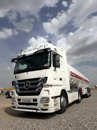 للبيع مارسيدس اكتروز تريله صهريج  موديل 2006 حجم 1846 مواصفات كامره حس...