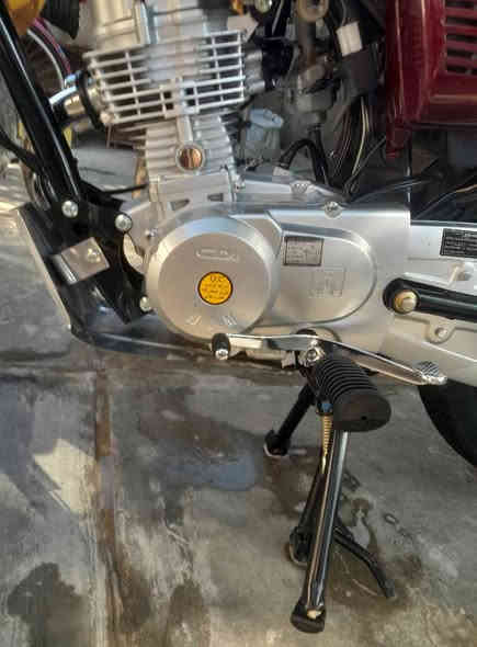 سلام عليكم دراجه للبيع أوراق وكيله بل عماره سعر 900 الأتصال ***********
