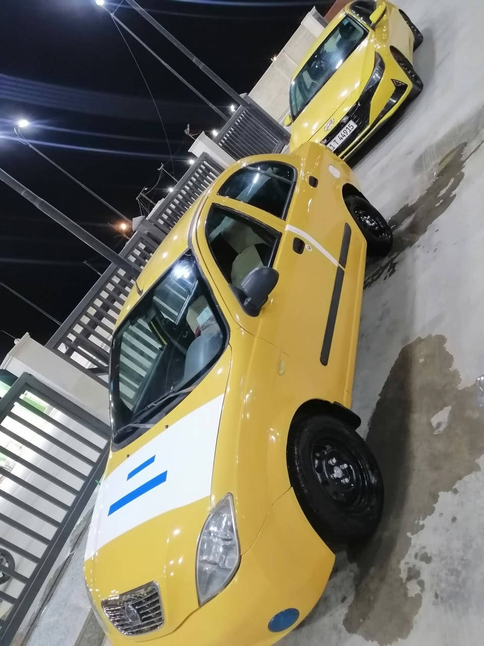 السلام عليكم سيارة طيبه موديل ١٦ رقم واسط مشروع وطني سنوية لل ٢٨ خط وبحث وغرامات مصفر تحويل ثاني يوم السيارة مكفوله مكينه وكير وتخم تاير جديد حداديه جديده السيارة جاهزه من كلشي مال جناي مكاني كوت مركز مدينة السعر 42 وبي مجال للاستفسار الاتصال على الرقم *********** أثير ***********
