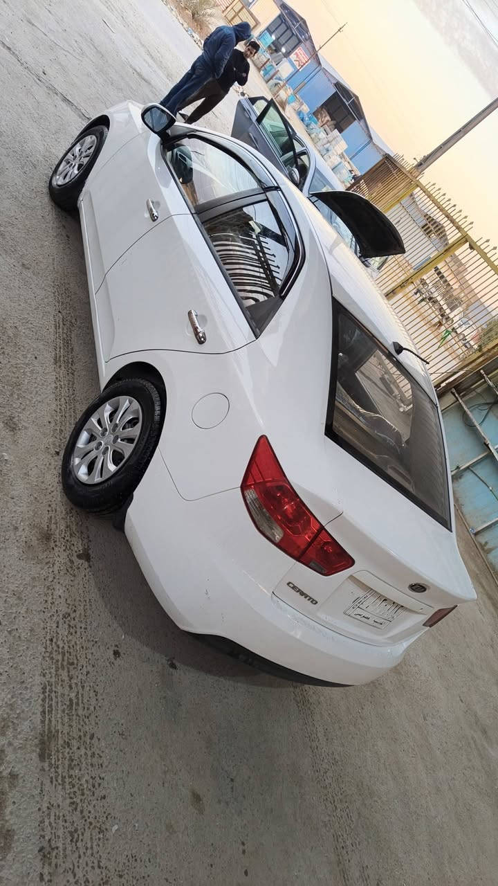 سيراتو 2012 خليجي بيها قطعتين صبغ
رقم قادسيه مشروع وطني السياره جاهزه من كلشي
السعر 93 مكاني بابل القاسم (ع) رقمي  ***********
