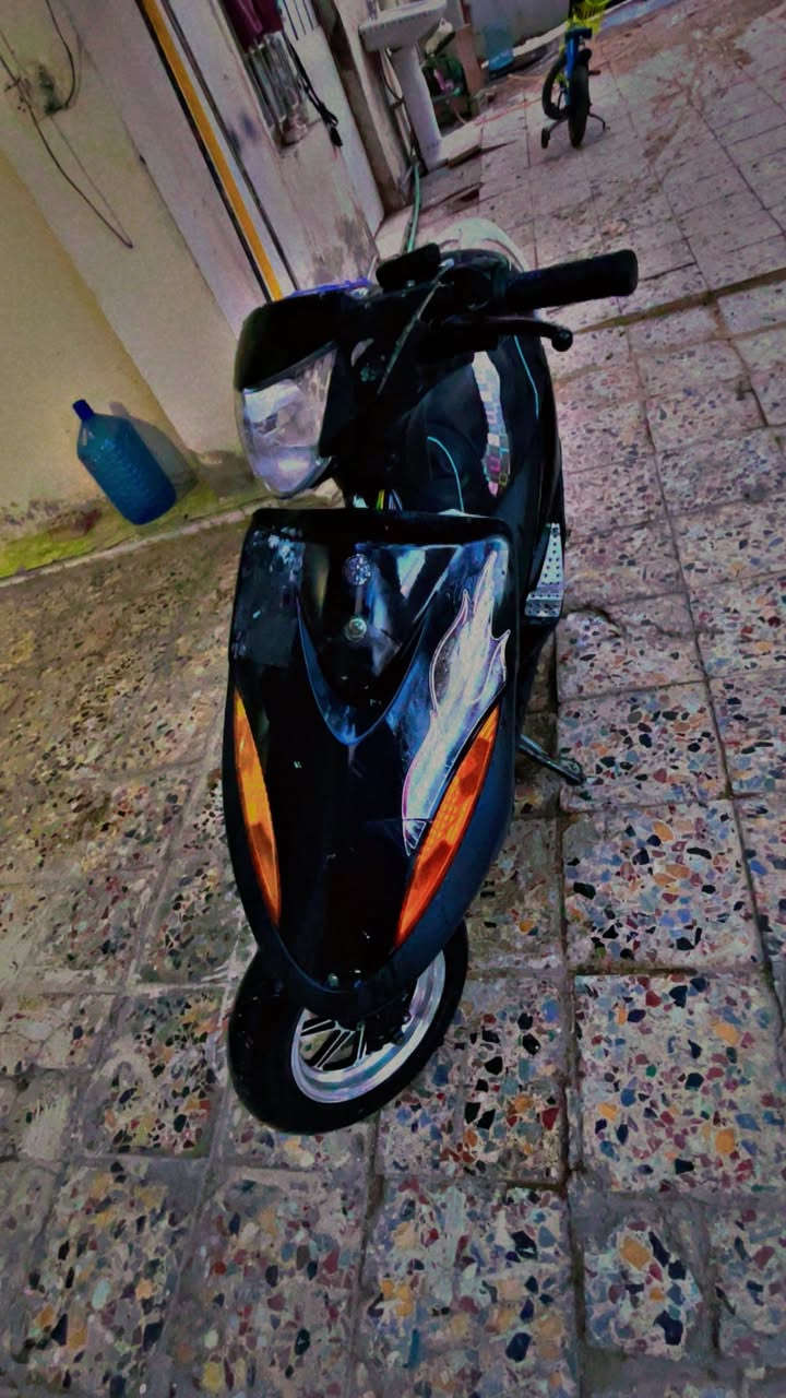 ماكس عدله للبيع كفر اصلي بلاديه 49 سلف وهندر باي وقت 
بيها تزويد زوج كلجات رياضي ويل كب وتايرات جلاتين سيت كامل قبق فلاوين وديل خلفي وكشن رياضي وقبق مال رقم الشاصي اشاير مال اربعه صرنصه بلاديه واقيه ملحه مكاني بغداد حي اور السعر 550 وبيها مجال رقمي ***********
