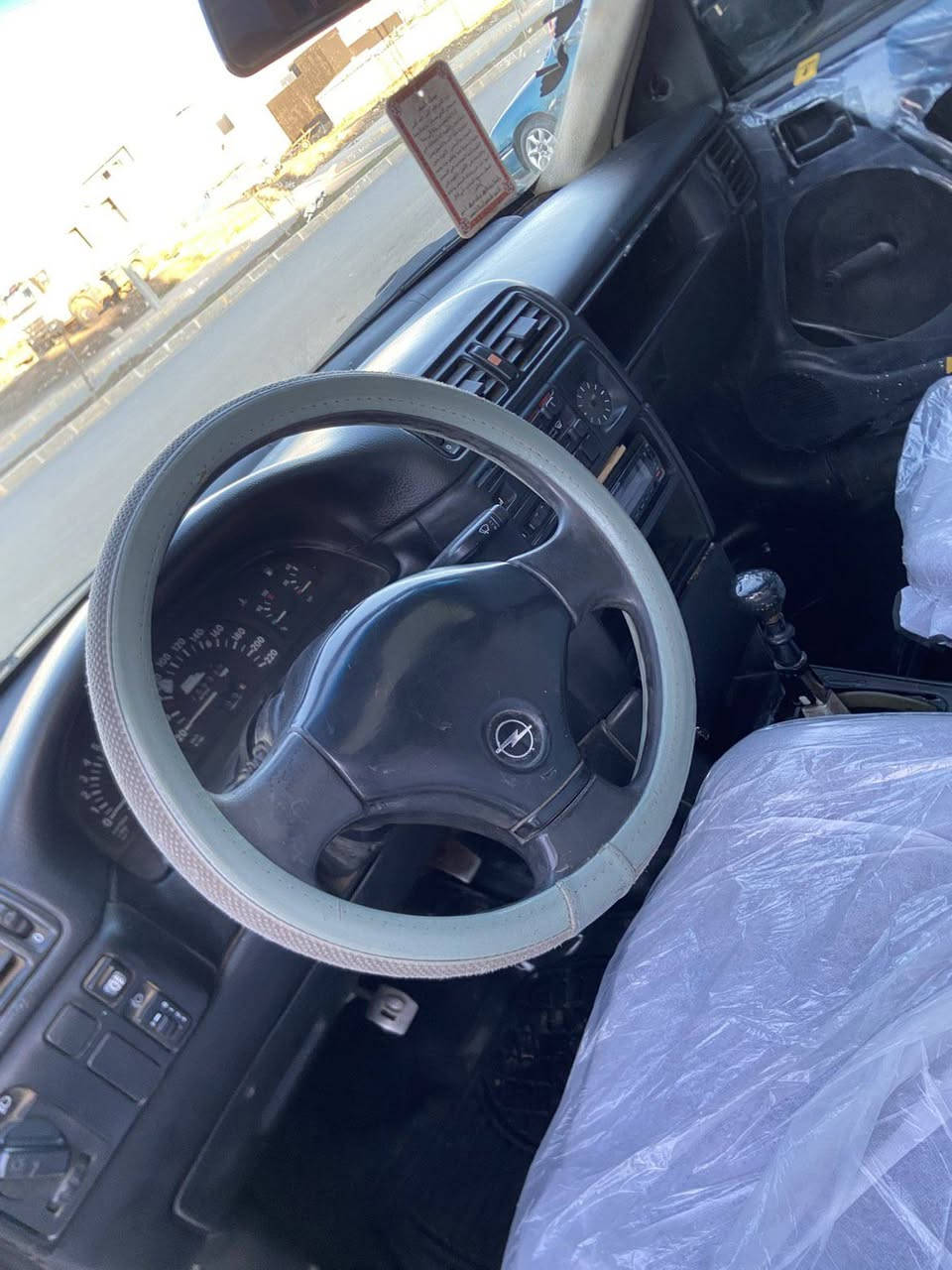 ئۆپل ڤیکتڕا علووج مووس و بڕاوەی نیە دەعمی قووڕسی نیە مەکینە شانزەی قایش پان پاوەر گێڕو مەکینەی مەزبووتە مۆدێلی ۹۲ سڵایتە توندوتۆڵە سعری ۱۷ وەرەقەو مەجال شوێن کۆیە *********** كويسينجاك, أربيل
