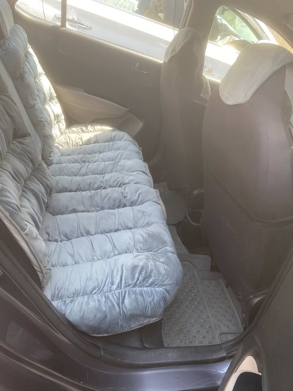 سلام عليكم سياره البيع خليجي موديل ٢٠١٦ سعره ٨٣ وبيه مجال مراسله عل خاص اواتصال ***********
