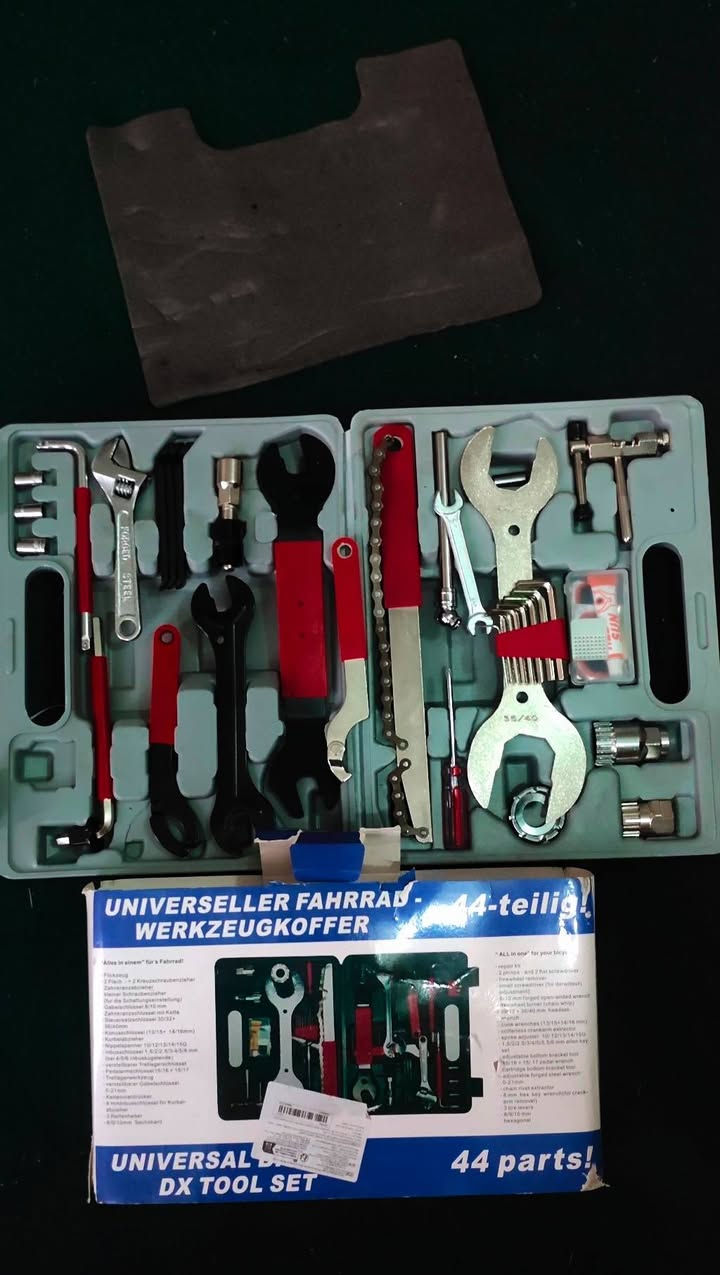 طقم اصلاح الدراجه الهوائيه كامل اصلي السعر 30 الف توصيل موجود


**إذا كنت صاحب هذا الإعلان وتريد حذفه لأي سبب، رجاءا أرسل رسالة إلى الدعم الفني**