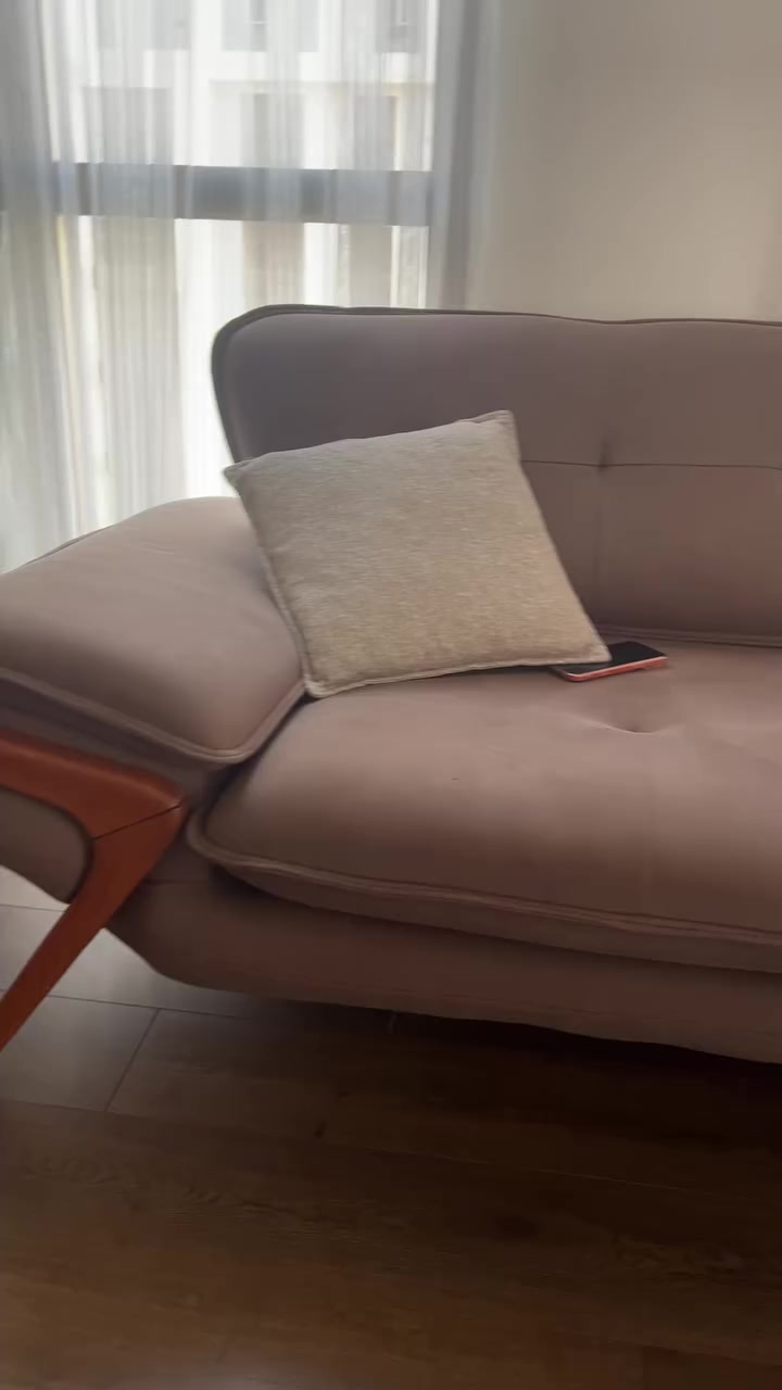 طخم للبيع عنوان اربيل عشر مقاعد بس رجل من قنفه تتركب ما عيب استفسار اتصلو او ارسلو وتساب***********
