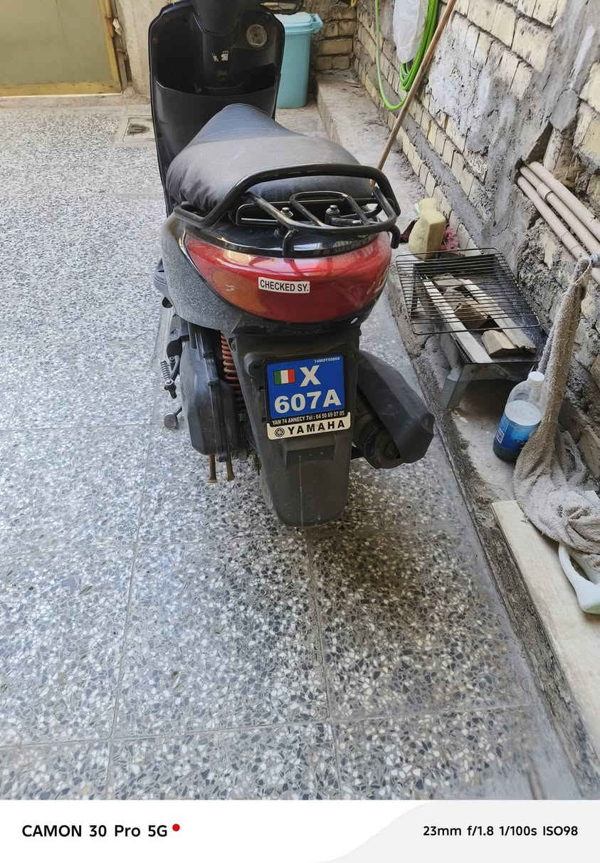 سلام عليكم دراجه اكزز سرعه 140 نوزل للبيع دراجه شلعه معدل خير من الله مكينه مكفوله تعال وجيب فيتر وياك  كهربايات كله شغاله مكاني البلديات ضياء الحلفي رقم *********** سعر 625 وبيه مجال
