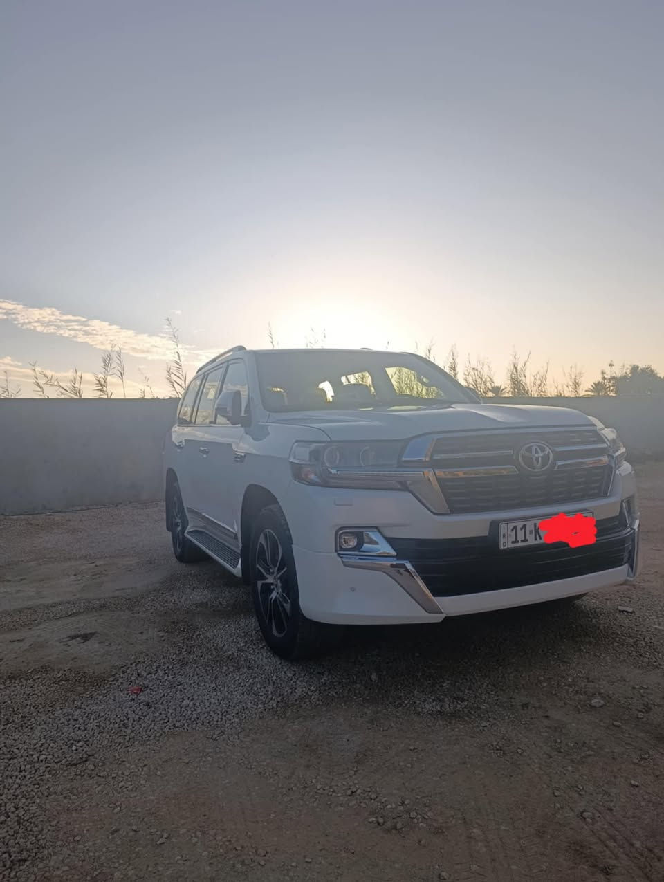 لاند كروز موديل 2021 ساز
مكفوله كفاله عامه ماشيه 67 الف كم
محرك 6 سلندر 4000 
3 شاشات بلادي السياره جديده استخدام شخصي فول مواصفات معروفه بعد محاجه اذكرهن
السياره بأسمي تحويل ثاني يوم 
مكان السياره بغداد 
الاستفسار الاتصال على الرقم
***********
***********
