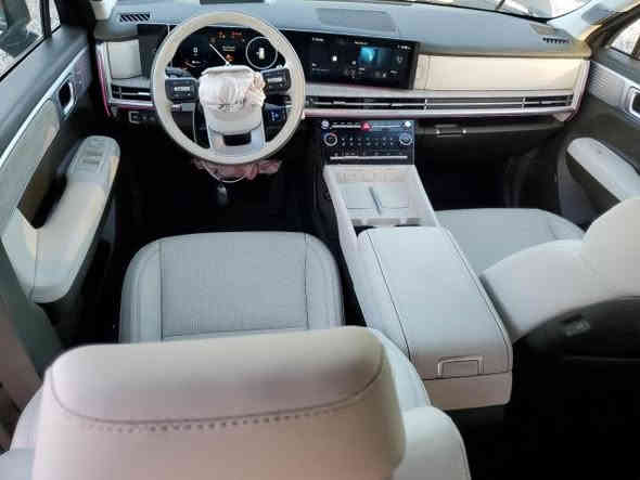 #اعلان_مزاد
نوع السيارة : 2024 HYUNDAI SANTA FE CALLIGRAPHY
حجم المحرك : 4 سلندر 2.5
تاريخ المزايدة: الاثنين  2025/11/24
وقت مزاد السياره : 06:00 مساءا
مدة وصول السيارة : من 55 الى 90 يوم 
سعر السيارة : حسب تاريخ المزايدة المذكور اعلاه
الضرر والمواصفات : حسب الصور المرفقة
نود اعلامكم ان ما ينشر على صفحتنا هو نموذج بسيط من سيارات المزاد
للمزيد من المعلومات يرجى الحضور الساعة الرابعة والنصف مساءآ الى مقر الشركة الكائن في بغداد-زيونة-شارع الربيعي-مجمع الشراع التجاري
المبيعات : ***********
***********
رابط كروب على الواتساب: 
https://chat.whatsapp.com/IIc5i1wAskBIlIJ3GtWp2h
