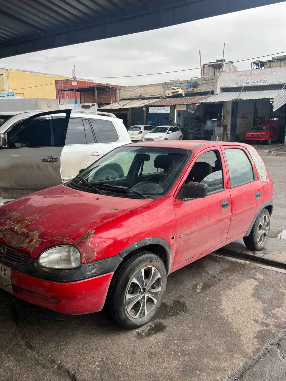 رەقەم هەولێر 
گیرە ئوتۆماتیك
مۆدیل ١٩٩٨ی مەکینەی ١٨ی 
گێرو مەکینەی و بەناوی کردن بەشەرتەی 
سبخ عامەی لۆ جوانی تەنها پێشەوە کەمیک لیدان هەیە وەك دیارە 
400 هەزار غەرامەی لەسەرە
ژمارەی مۆبایل :- *********** أربيل, العراق
