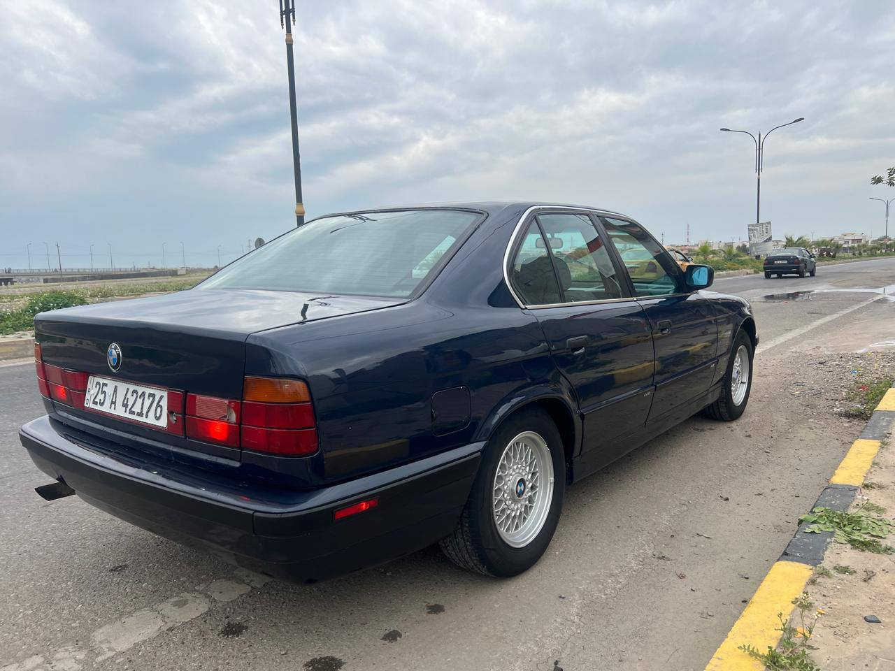سلام عليكم سياره BMW 520 كير عادي موديل 1990 سيارة مصبوغ جماليه سيارة بدون حادث سنويا لحد 30 جديد بي دفتر بنزين اربعه تايرات جديد السعر 50 بي مجال بسيط عنوان كركوك رقم موبايل *********** ما نجاوب رسائل شراي خابر رقم موبايل ثاني *********** كركوك, العراق
