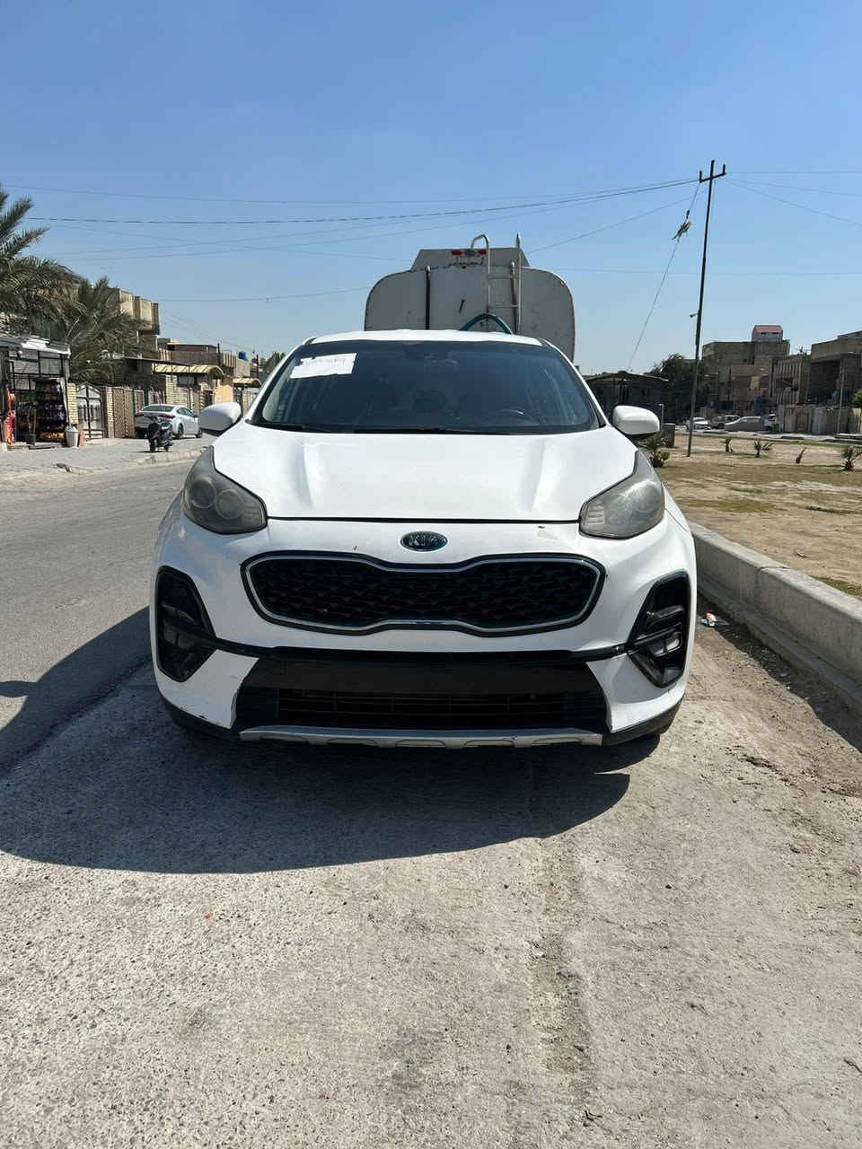 سبورتج موديل2019 وارد أمريكي الحادث جاملج أيسر فقط شبرين على البارد، محركgdi 2400 ، مواصفات بسيطة تخم تاير جديد حداديه محرك كير غير مفتوحات ، السيارة غير مرقمه وباسم المستورد أورق الكمرك والمرور كامله السعر 165 ورقة وبيها مجال للجادين فقط العنوان بغداد

رقم الهاتف ***********
