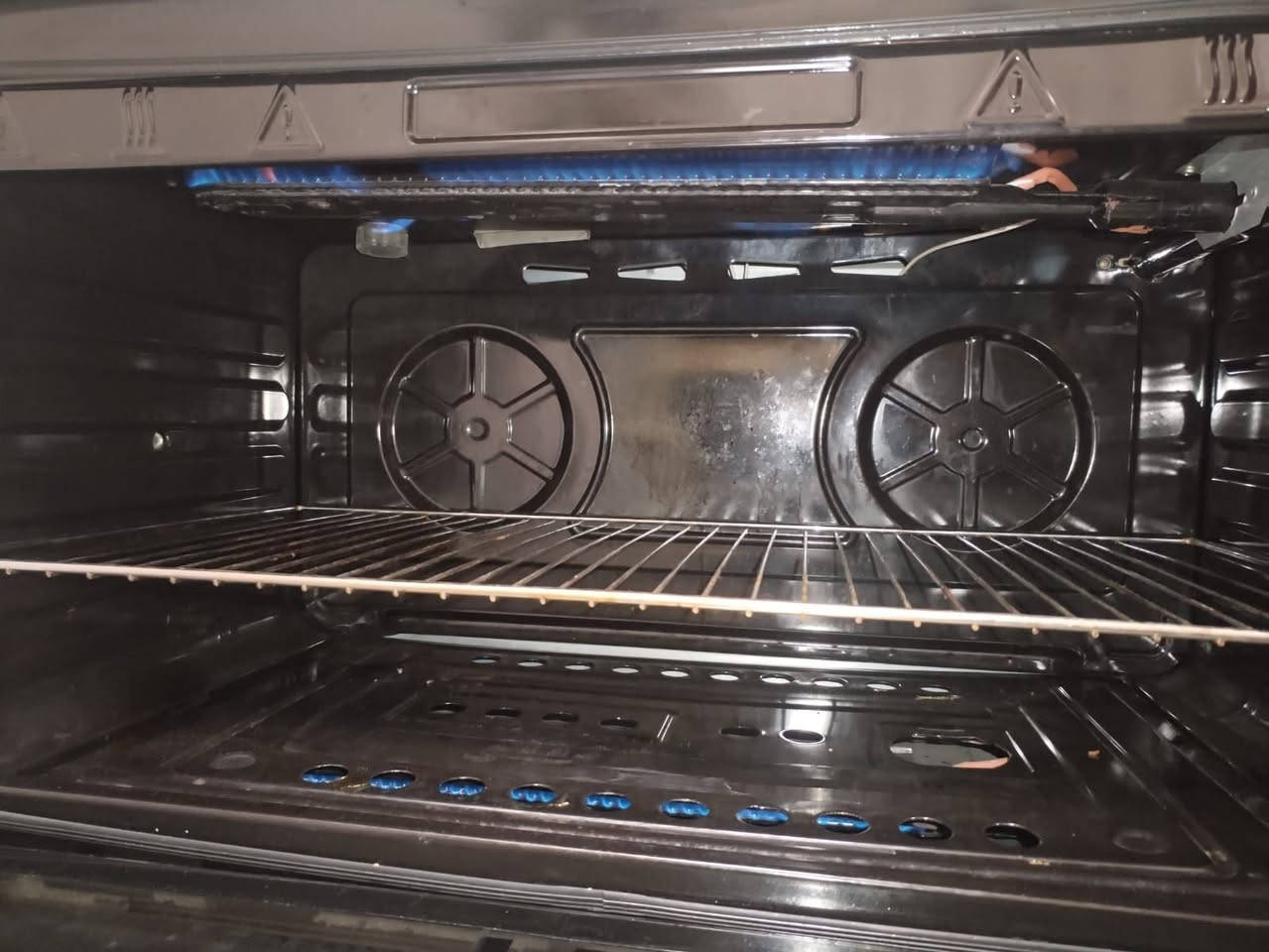 من رخصه الإدمن طباخ ايطالي استخدام شهرين السعر 300مكان حي الجامعه


**إذا كنت صاحب هذا الإعلان وتريد حذفه لأي سبب، رجاءا أرسل رسالة إلى الدعم الفني**