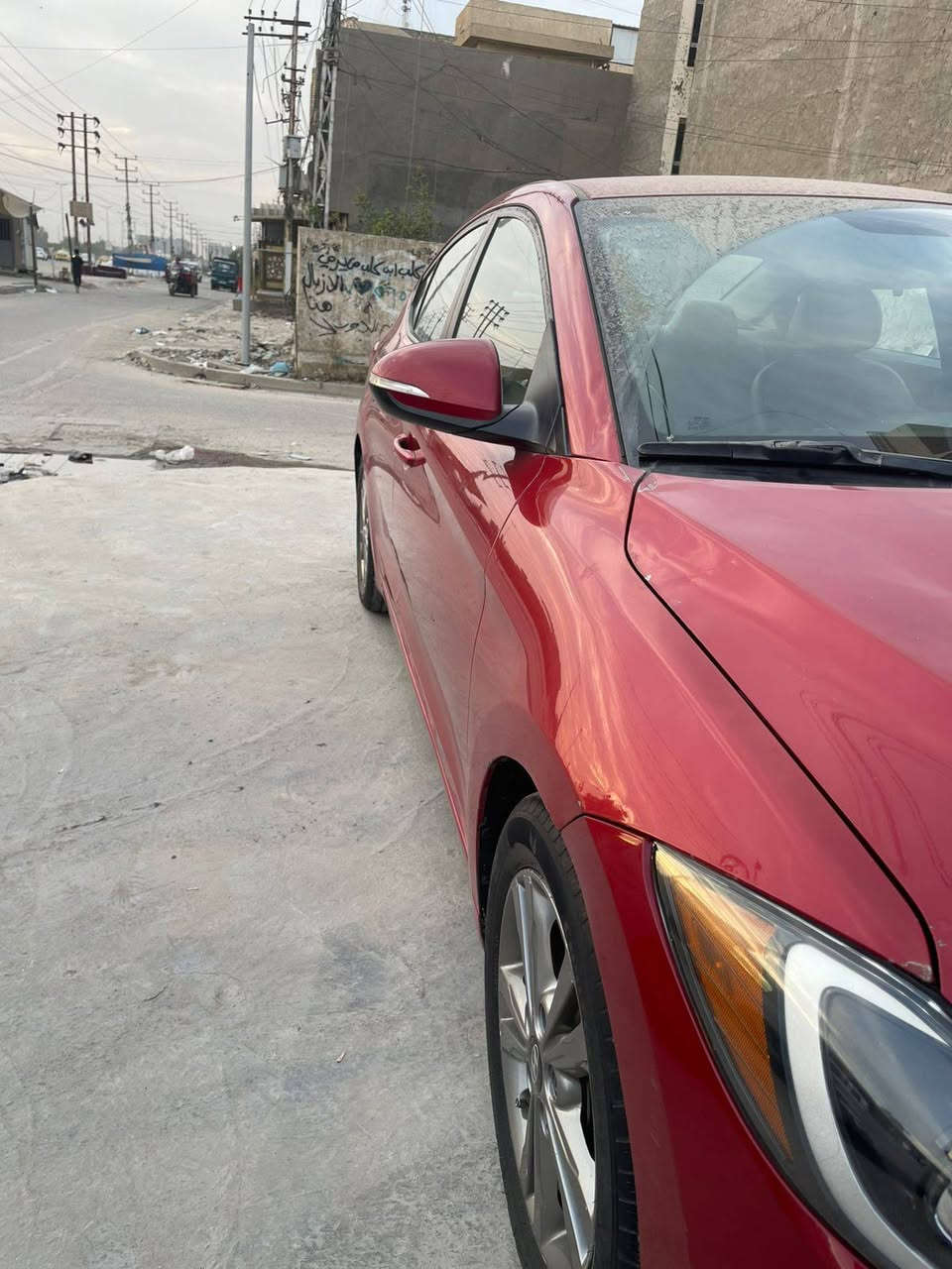 السلام عليكم النتره موديل 2018 حادثه موجود بصور وسونار مرفق بصور كلير بيه سعر 105 للاتصال على الرقم ***********
مواصفات 
1شاشه 
2رادارات
3حاكيه
4شاشه عطلات 
5كير مكينه صدر تخم تاير كله جديد
ذاكر صور الحادث وسونار
