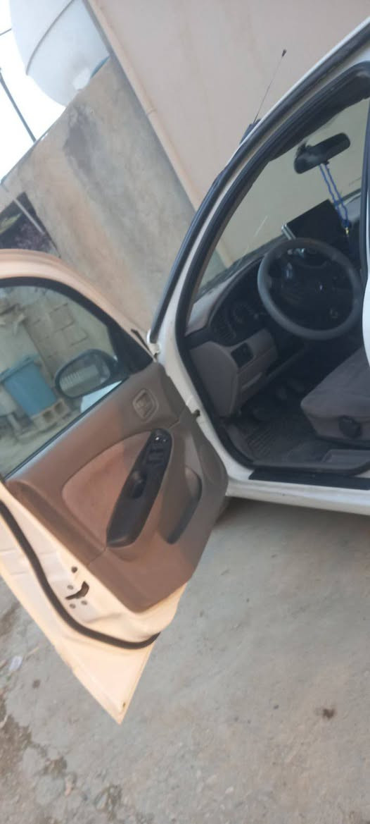 گێڕ عادی و مەکینەی قەباغ ڕەش جام کارەبایە قفڵ مەرکەزیە ئاوێنە کارەبایە چوارتایەی تازەیەوبەشەرتی تەبریدو گەرمی وساردی بێدەعم بێ لێدران شاشە ئەیپات وکامێرا تازە کامل پێشی داگیراوە بەشەرتی گێڕو مەکینە بەشەرت تێبینی:ئاڕمی پلاستیکی هەولێرە و بەشەرتی غەرامە تازەلەکۆمپیتەردراوە السليمانية, العراق


**إذا كنت صاحب هذا الإعلان وتريد حذفه لأي سبب، رجاءا أرسل رسالة إلى الدعم الفني**