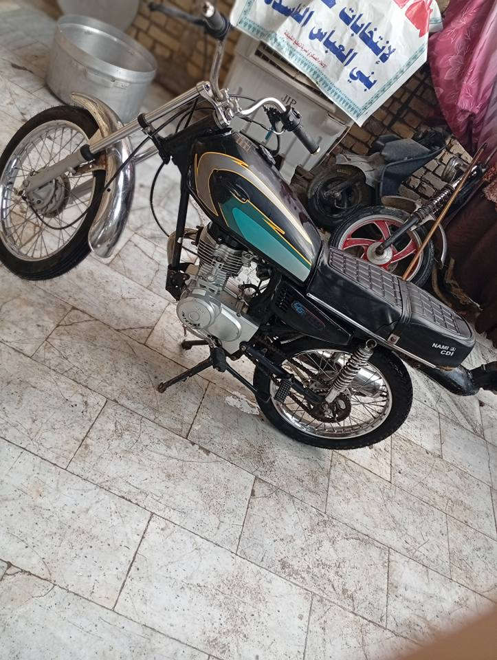 انتنس للبيع جديده شاصي نامه الاصلي بدون اوراق سعرهه 550 قفل قفل مكاني ميسان حي النداء *********** عمارة, ميسان
