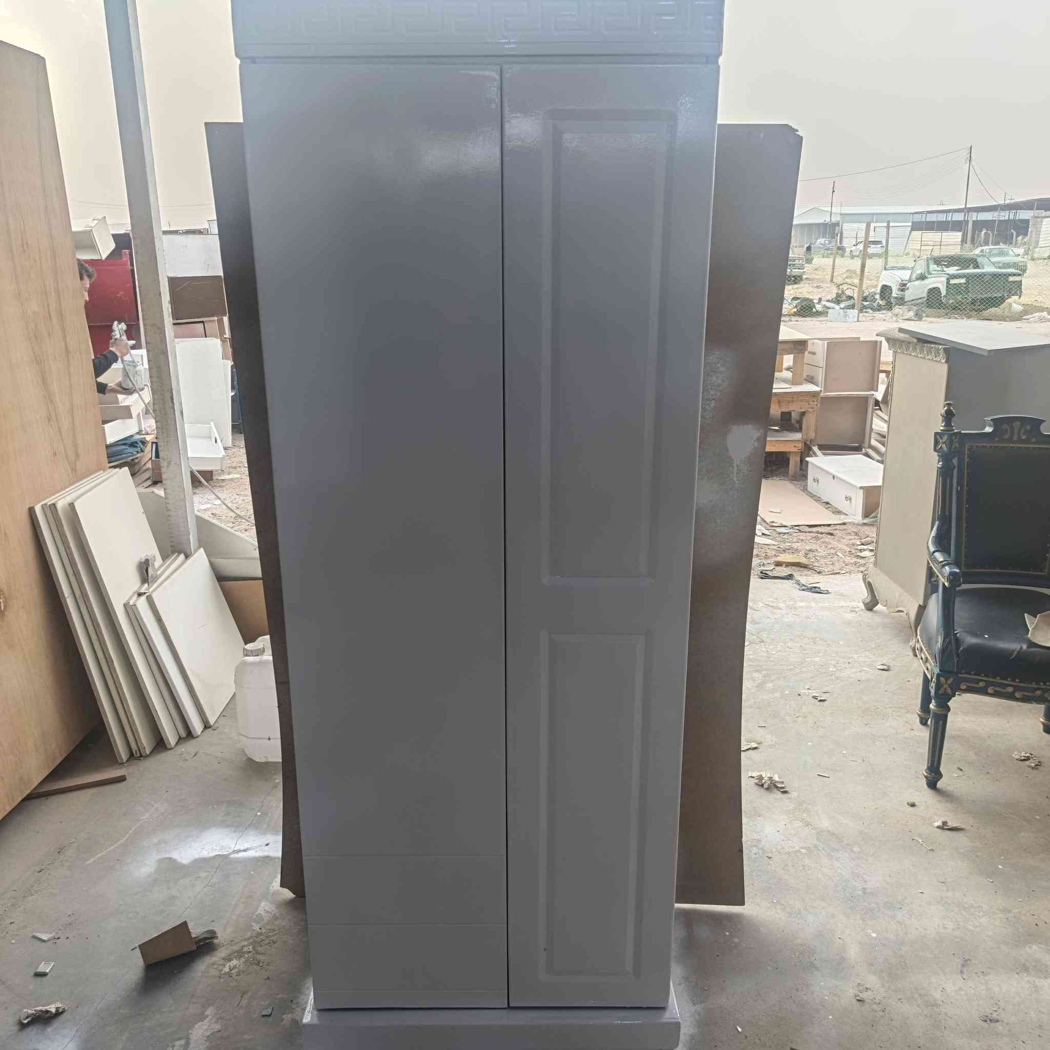 سِلَآمً عٌلَيَکْمً يَتٌوٌفُر کْنِآتٌيَر آبًوٌ طِلَآکْتٌيَنِ کْوٌيَتٌيَ 
قُيَآسِ آلَعٌرض ٨٠وٌ طِوٌلَ ١٩٠ تٌوٌآصّلَ ‏‪***********‬‏
