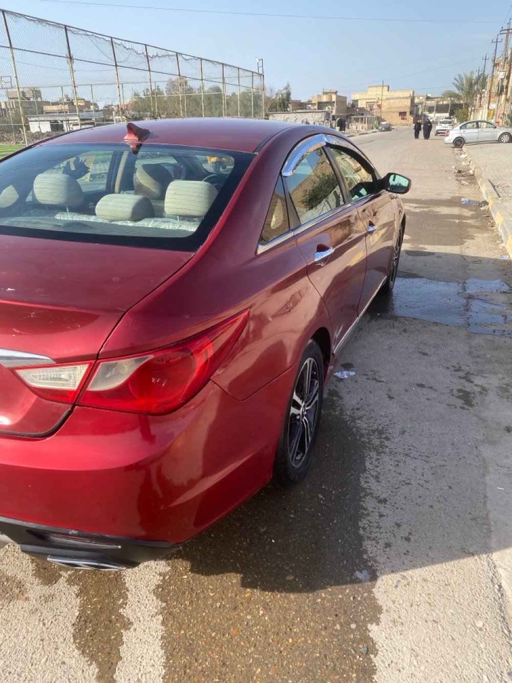 السلام عليكم سوناتا 2011 سياره نضيفه كلش مكينه كير تبريد تدفئه خير من الله مكينه 2400 صدر جديد تخم تاير بيهاصبغ جاملغ خلفي ستفسار اتصل على الرقم ودلل