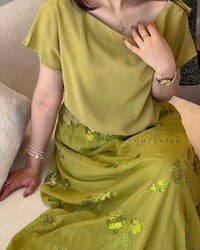 بدلة • مقاسات M L XL • تسليم فوري