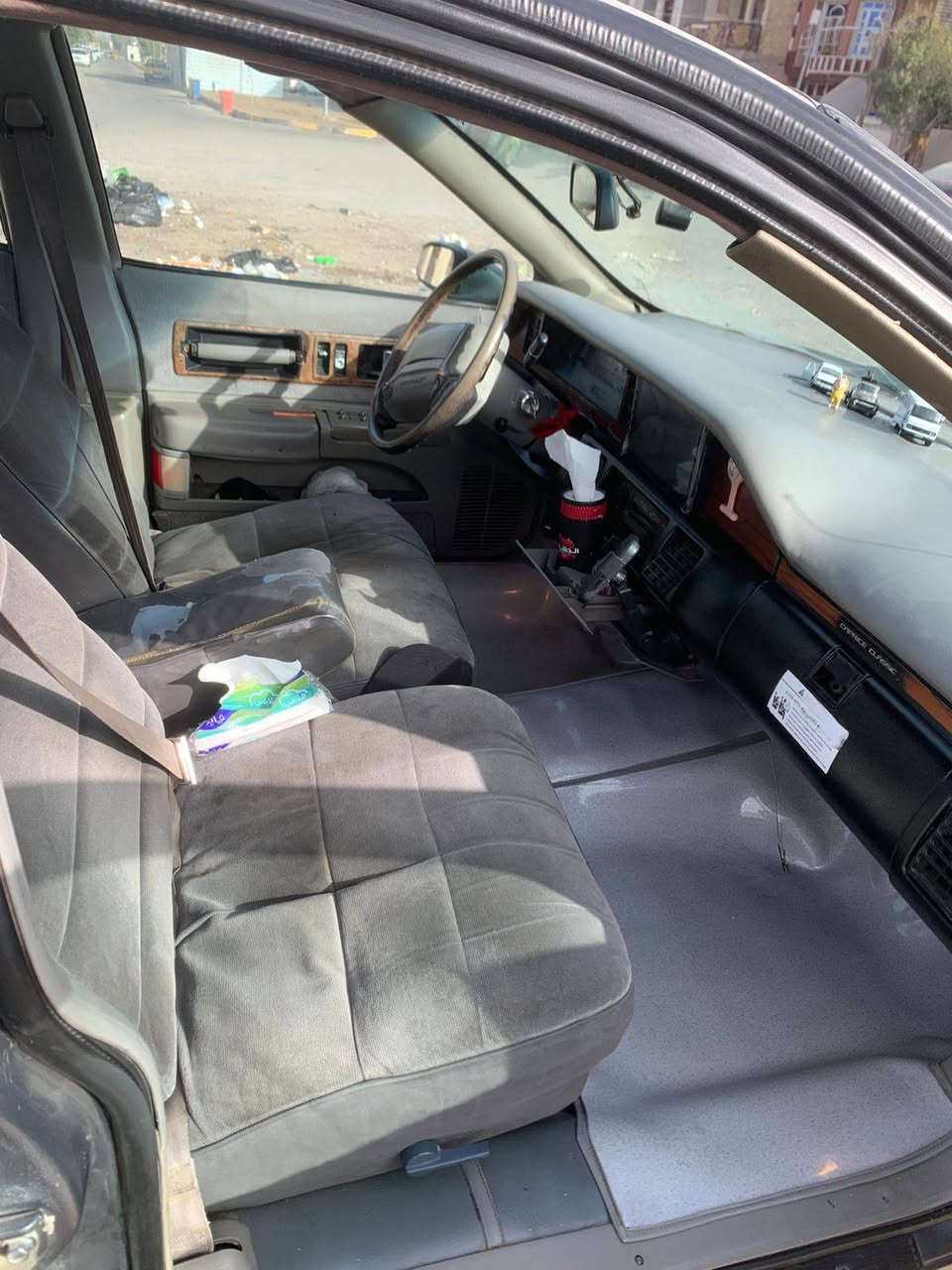 سلام عليكم دولفين موديل 92
بسمي رقم نكليزي بغداد 
مكينه بيهه خيط بخار بدايه 
تبريد ثلج صدري أمامي خلفي جديد
تخم تايرات جديد كير جديد 
سنتر لك غرفت السياره كلش حلوه 
السعر 45وبيهه مجال مكاني بغدادالغزاليه 
التواصل عل رقم ***********
