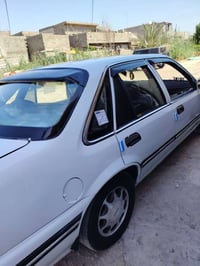 سيارة • للبيع
