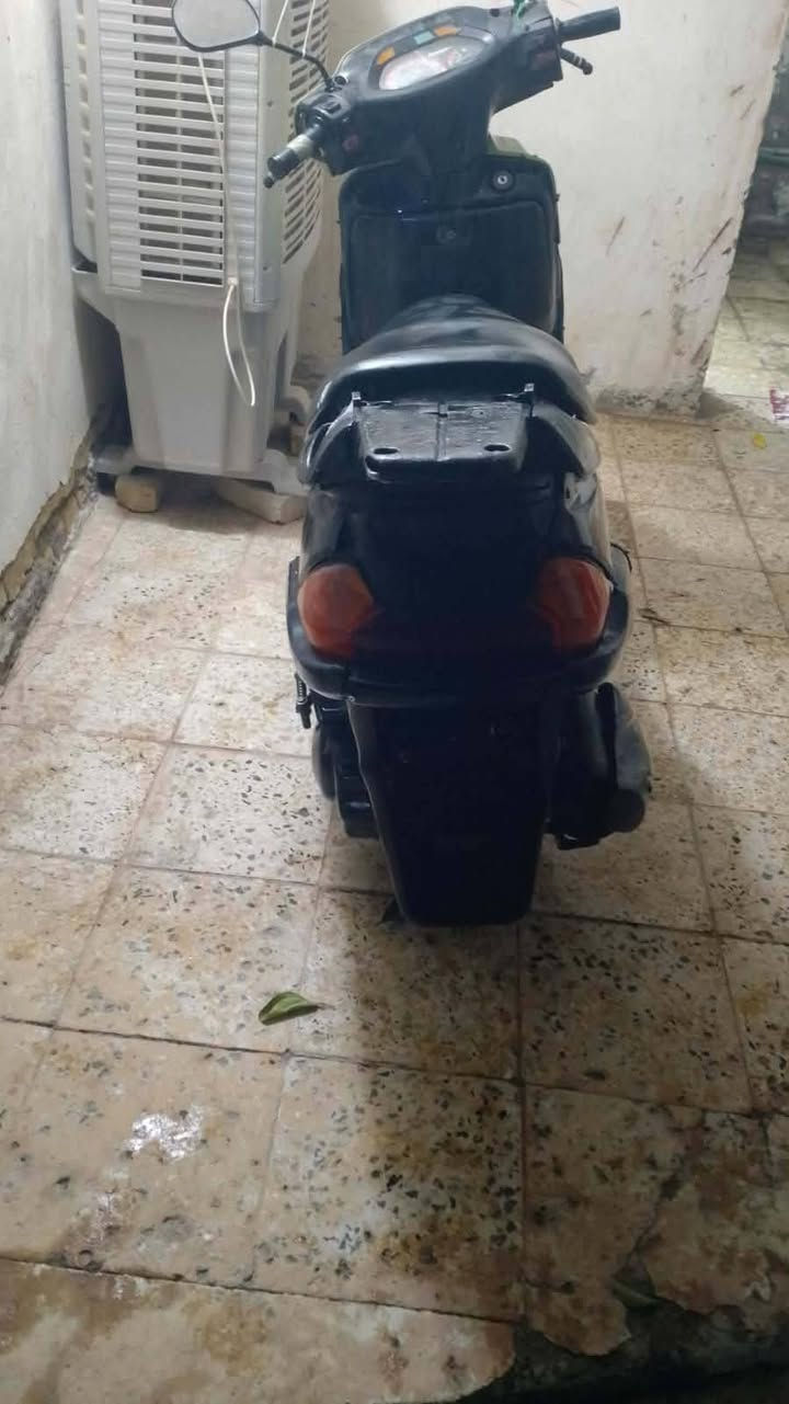 السلام عليكم
دراجه فراشه فضائي كامله اي نقص مابيها سلف هندر كهربائيات لايت عالي ناصي اشاير مكينه فوول شلعه ومعدل ومكينه ناعمه مكاني شهربان ،

مراوس بدراجه شحن نظيفه حسب القناعه موجود #خاص


**إذا كنت صاحب هذا الإعلان وتريد حذفه لأي سبب، رجاءا أرسل رسالة إلى الدعم الفني**