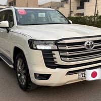 لاندكروز GXR • ٢٠٢٤ • ٩٠٠٠ كم