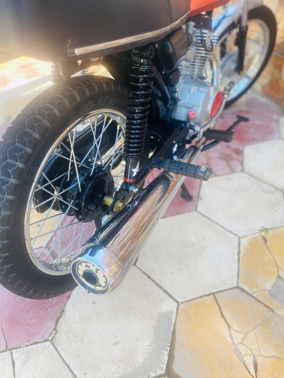 سلام عليكم دراجه كلك سعر 300 🔒مكاني بل مهناويه رقم ***********
