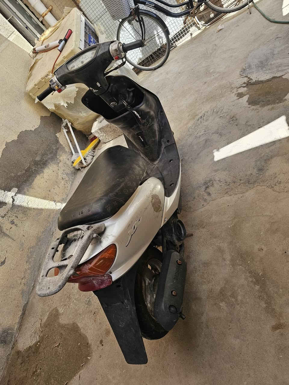 سلام عليكم دراجه عصفوريه ٦٠ نكره سلف هندر نقص فقط.كهربئايات ماعرف كلوب ميشتغل سعر 180 مكاني سبع البور  وهذا رقمي بي واتس اب ***********
