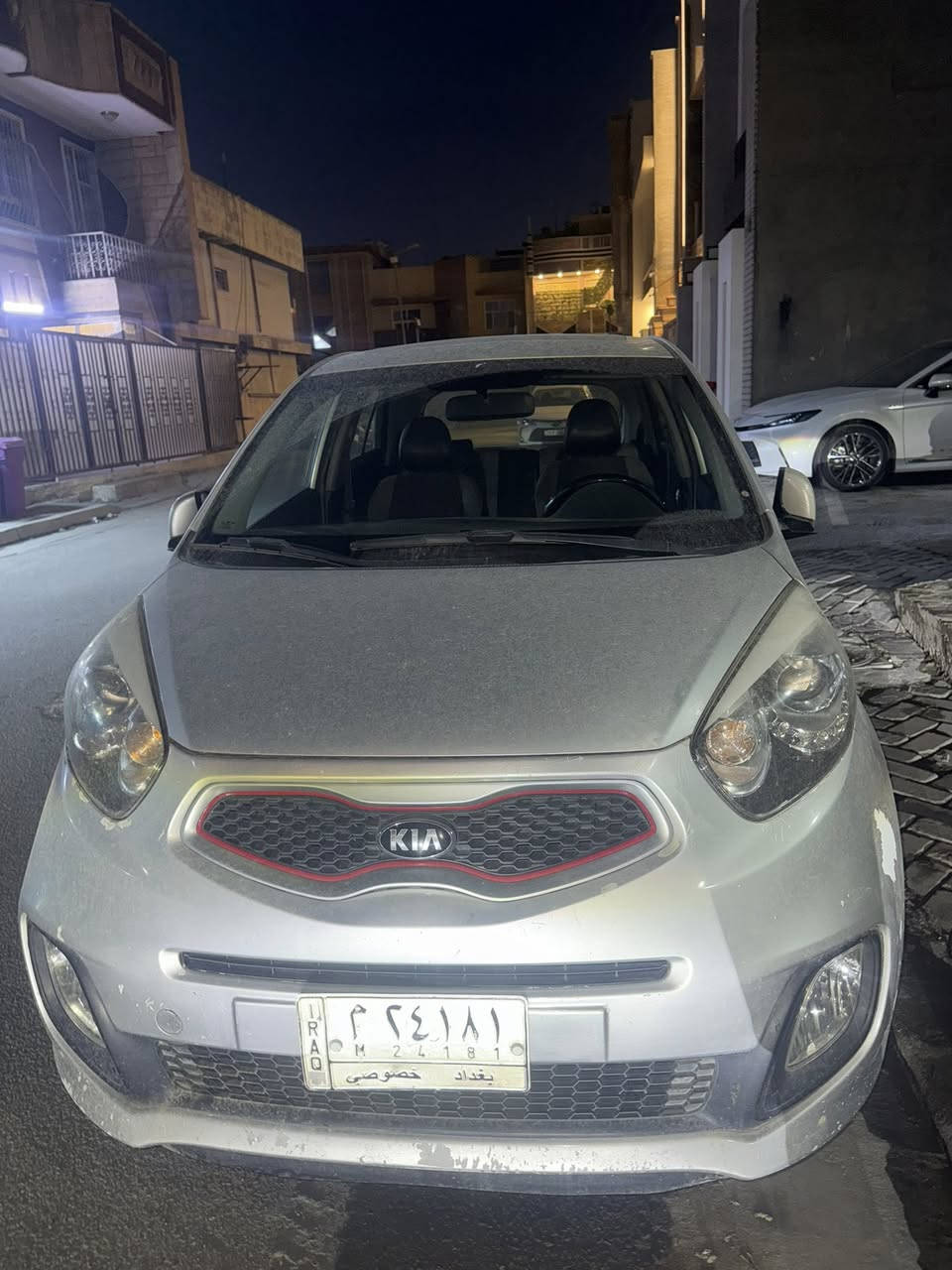 بيكانتو 2015 خليجي فول مواصفات
فتحه سقف + بصمه + اشاير بل مري + ورادار 

ماشيه ٨٠الف / بيه ملاحضات بسيطه + صبغ جاملغ وباب مبدل 

السعر ٨٥ورقه وبيه مجال بسيط 

*********** 

***********/فقط واتساب
