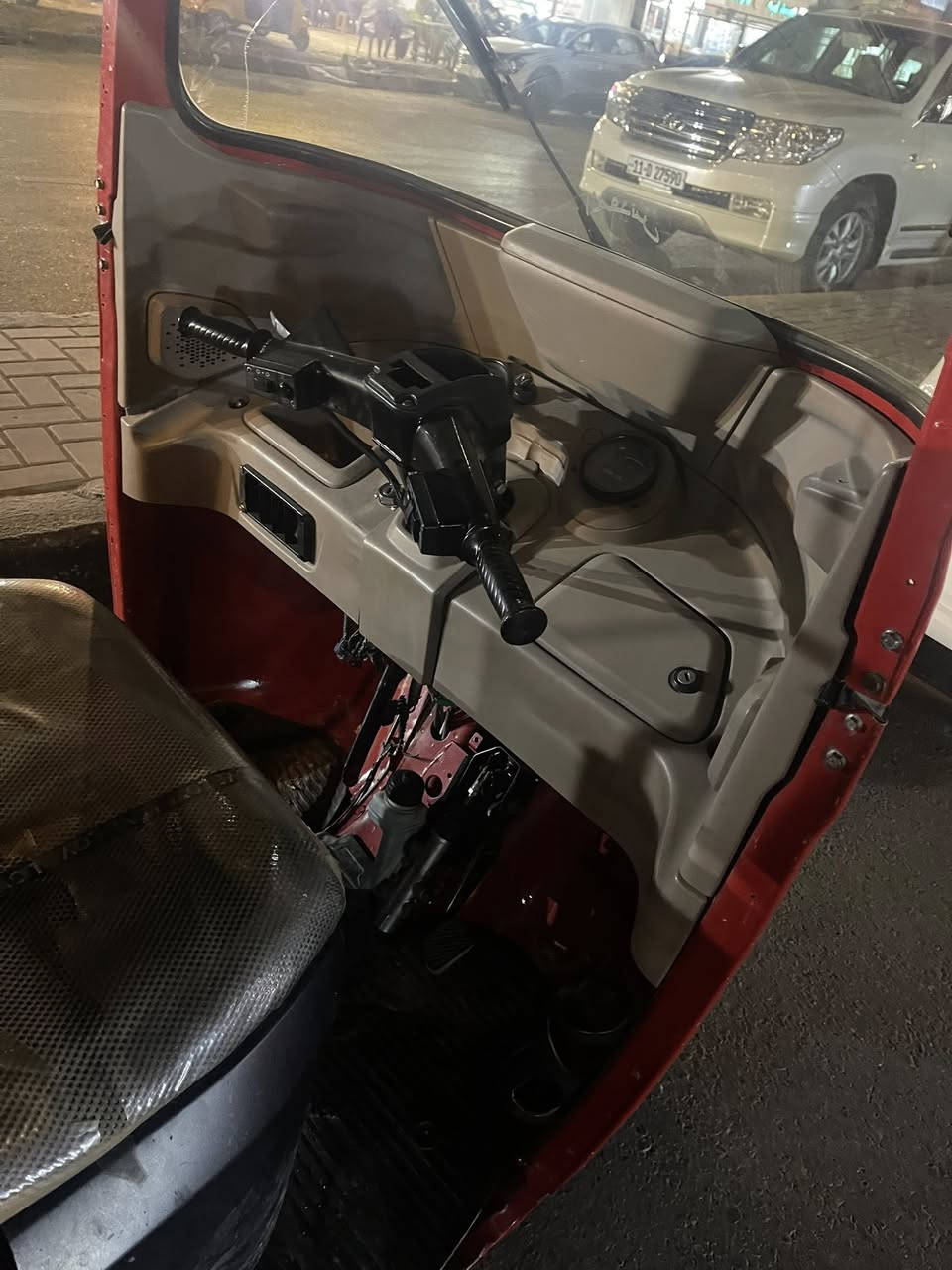 السلام عليكم تكتك واحد وعشرين رقم وسنوية مكاني بغداد الحبيبة السعر 7 وبيهة مجال ‭0774 855 7464‬
