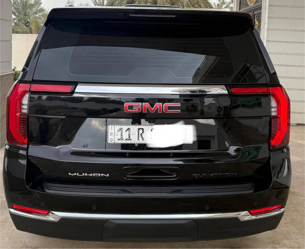 للبيع جمسي الفيشن 2025 
وكاله المنصور 
مغلفة ppf 
مكفول كفاله عامه من الشخط 
السعر 635 $
رقم الهاتف ***********
