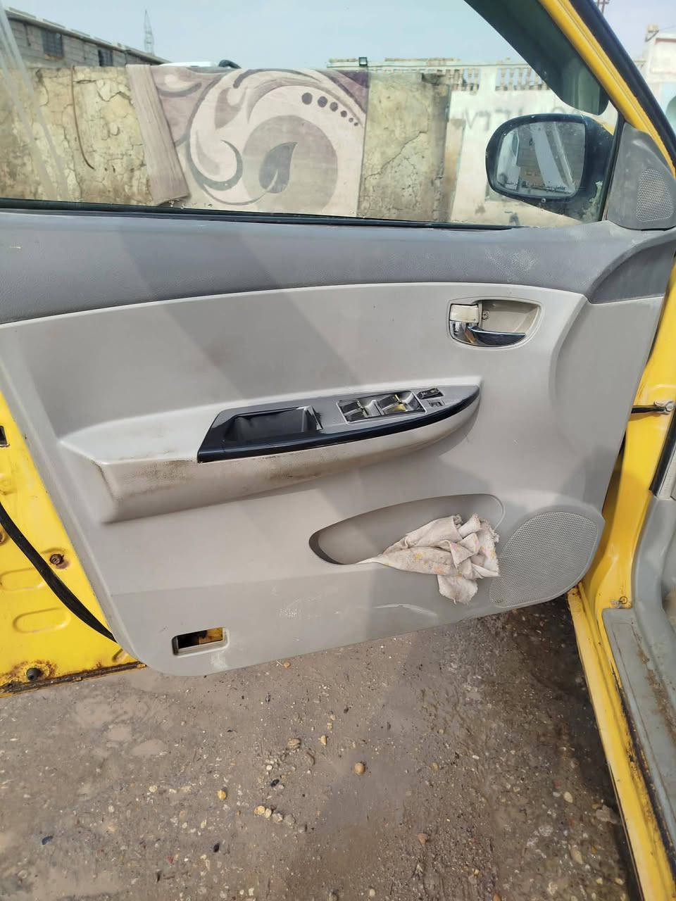 للبيع سياره بي واي دي جي ثري من واسط السعر 32تفاصيل اتصل على ***********
