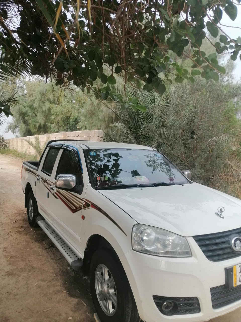 سلام عليكم كريتويل 2019 بس بيه باردات شي قليل سياره حلوه ومرتبه لسعر تصل***********
