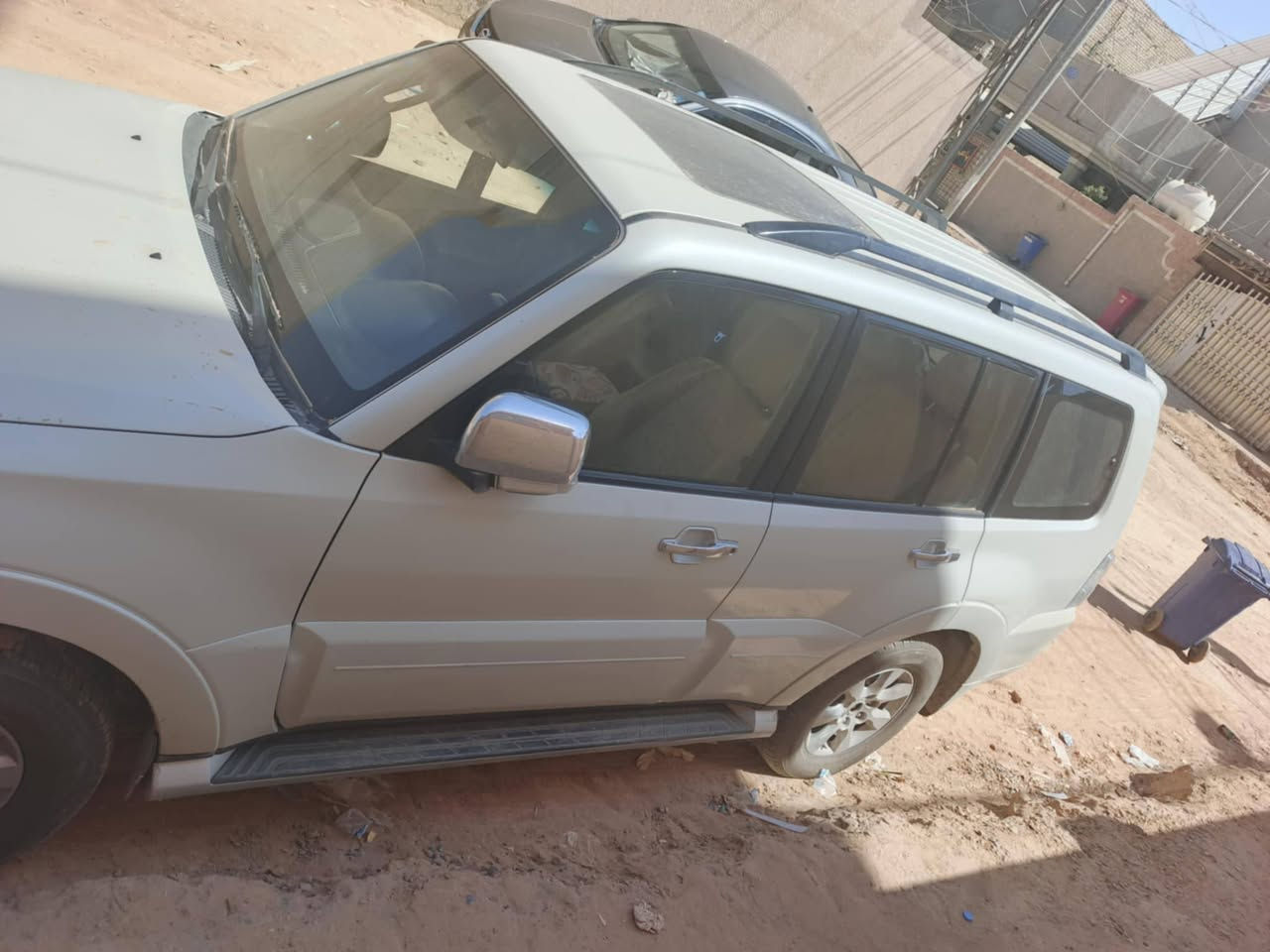 باجيرو حبتور موديل 2010 فول مواصفات رقم بغداد انكليزي بيه فقط طخه خفيفه ب الجاملغ الامامي كما موضح ب الصوره مكاني بابل
الرقم ***********
باجيرو حبتور موديل 2010 فول مواصفات رقم بغداد انكليزي كفاله السياره بيه فقط طخه خفيفه ب الجاملغ الامامي كما موضح ب الصوره مكاني بابل
