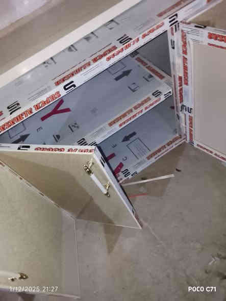 ثلاثه متر سعر 450علرقم ***********
